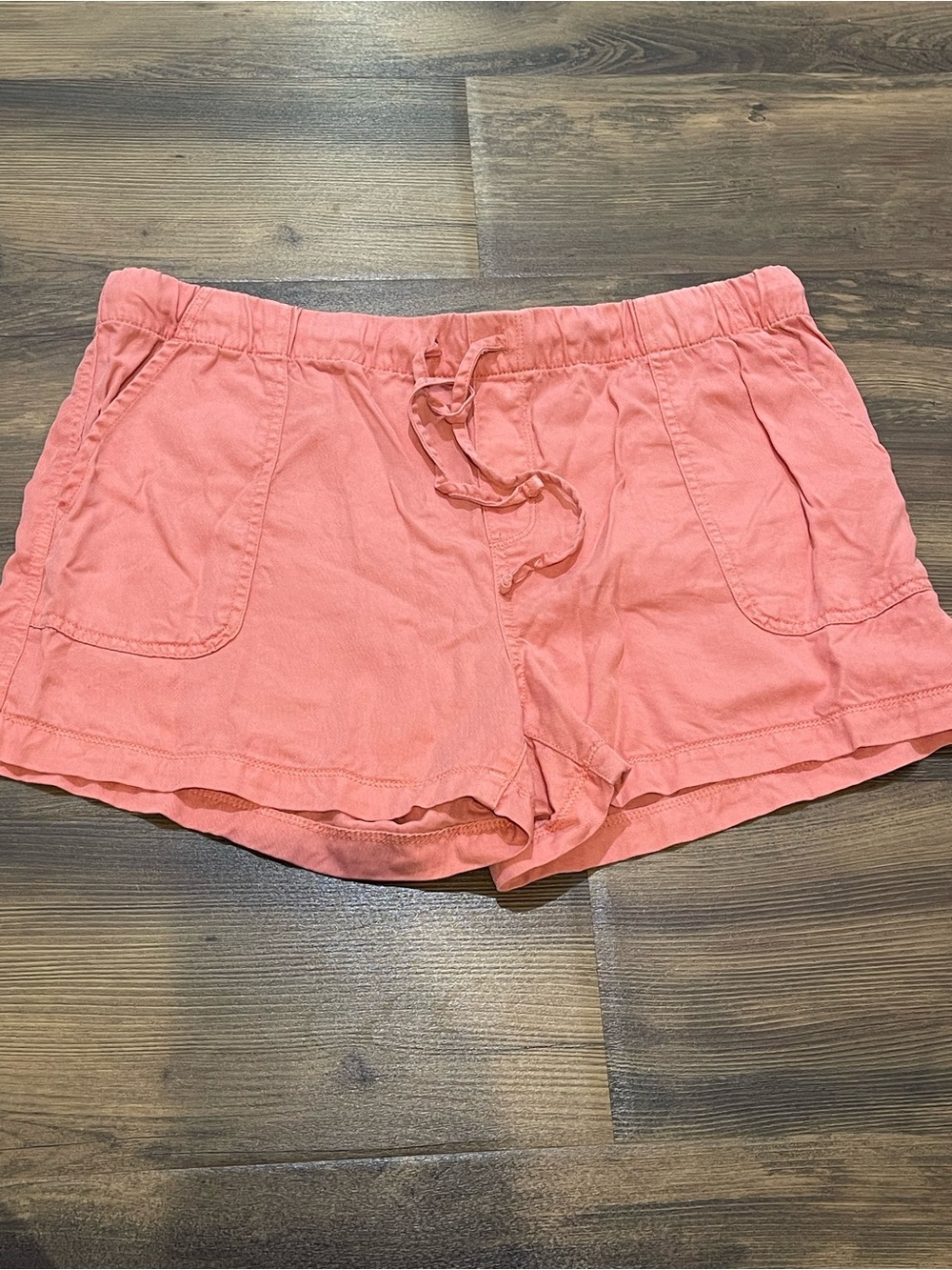 GAP Coral Pink Lyocell Pull On Shorts Size Large Coastal Summer Lounge
